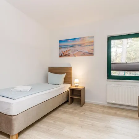 Strandgut * Altenkirchen (Mecklenburg-Vorpommern)