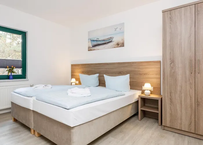 Strandgut * Altenkirchen (Mecklenburg-Vorpommern)