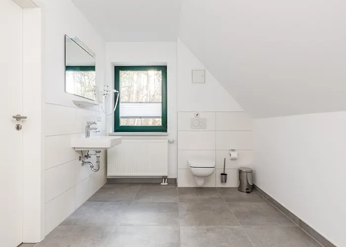 Strandgut * Altenkirchen (Mecklenburg-Vorpommern)